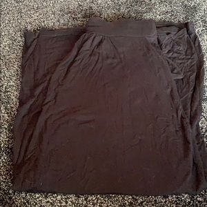 Long black skirt with pockets